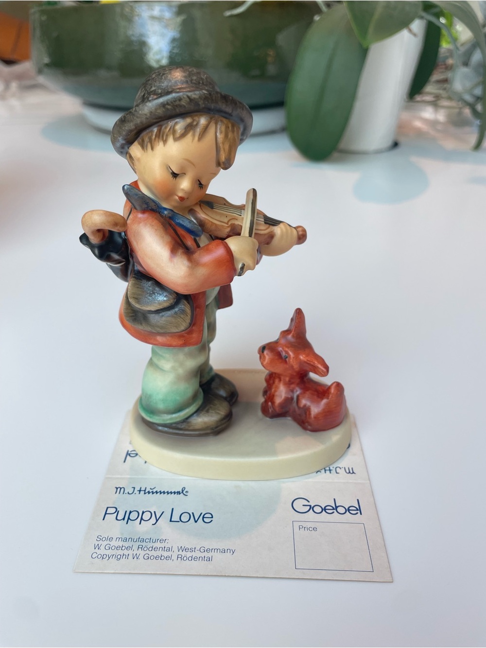 Geobel Germany | "Puppy Love" figurine (TMK-6)